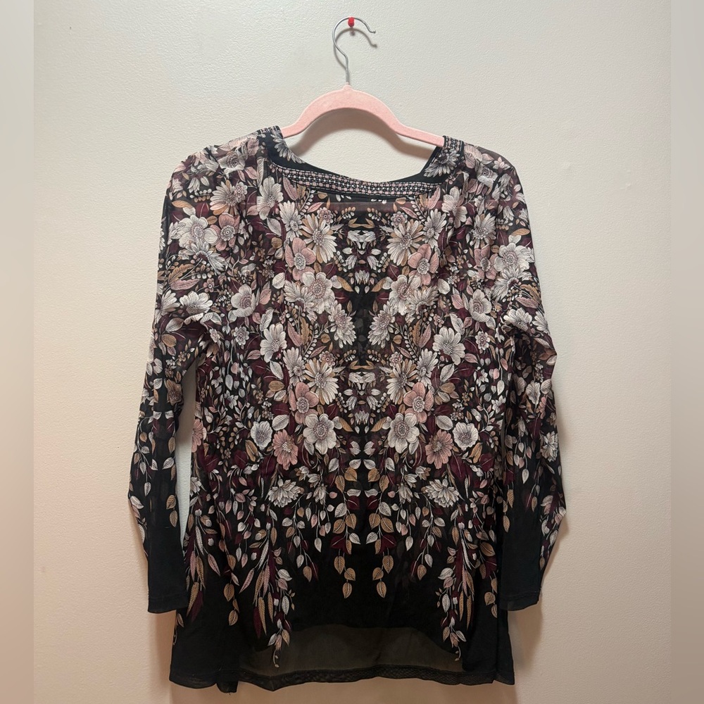 Sheer Floral Blouse - Picture 5 of 5